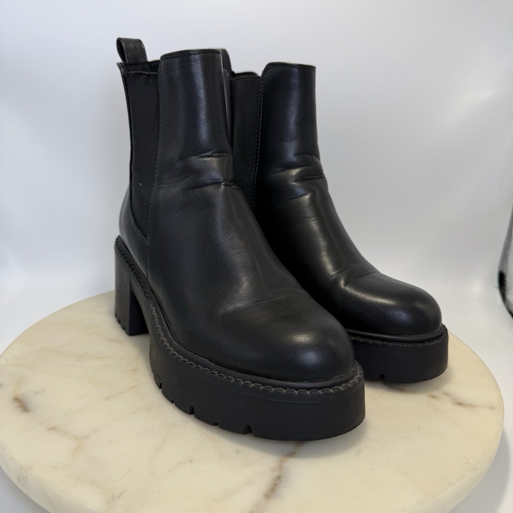 Madden Girl Women's Tianna Chelsea Boots Black Paris Platform Ankle Size 7M